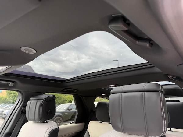 Used Land Rover Discovery 2024 for sale - 75728473: Photo 5