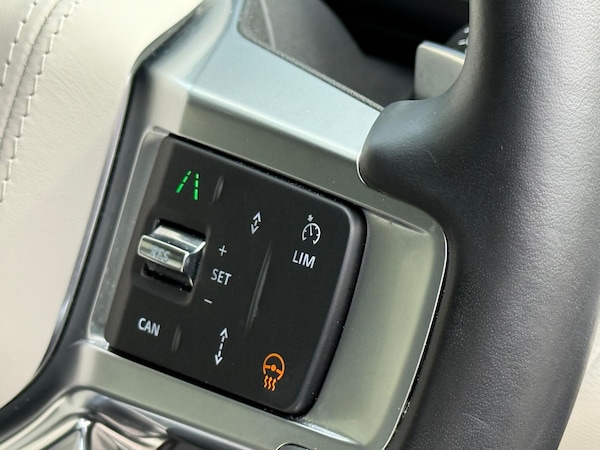 Used Land Rover Discovery 2024 for sale - 75728473: Photo 60