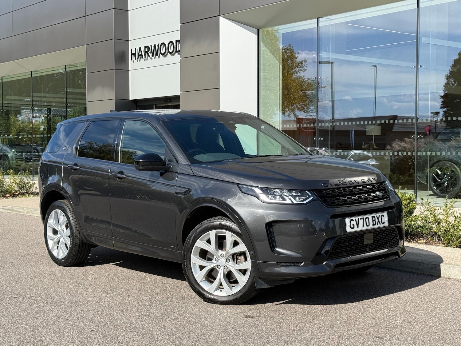 Used Land Rover Discovery Sport 2021 for sale - 76072165: Photo 1