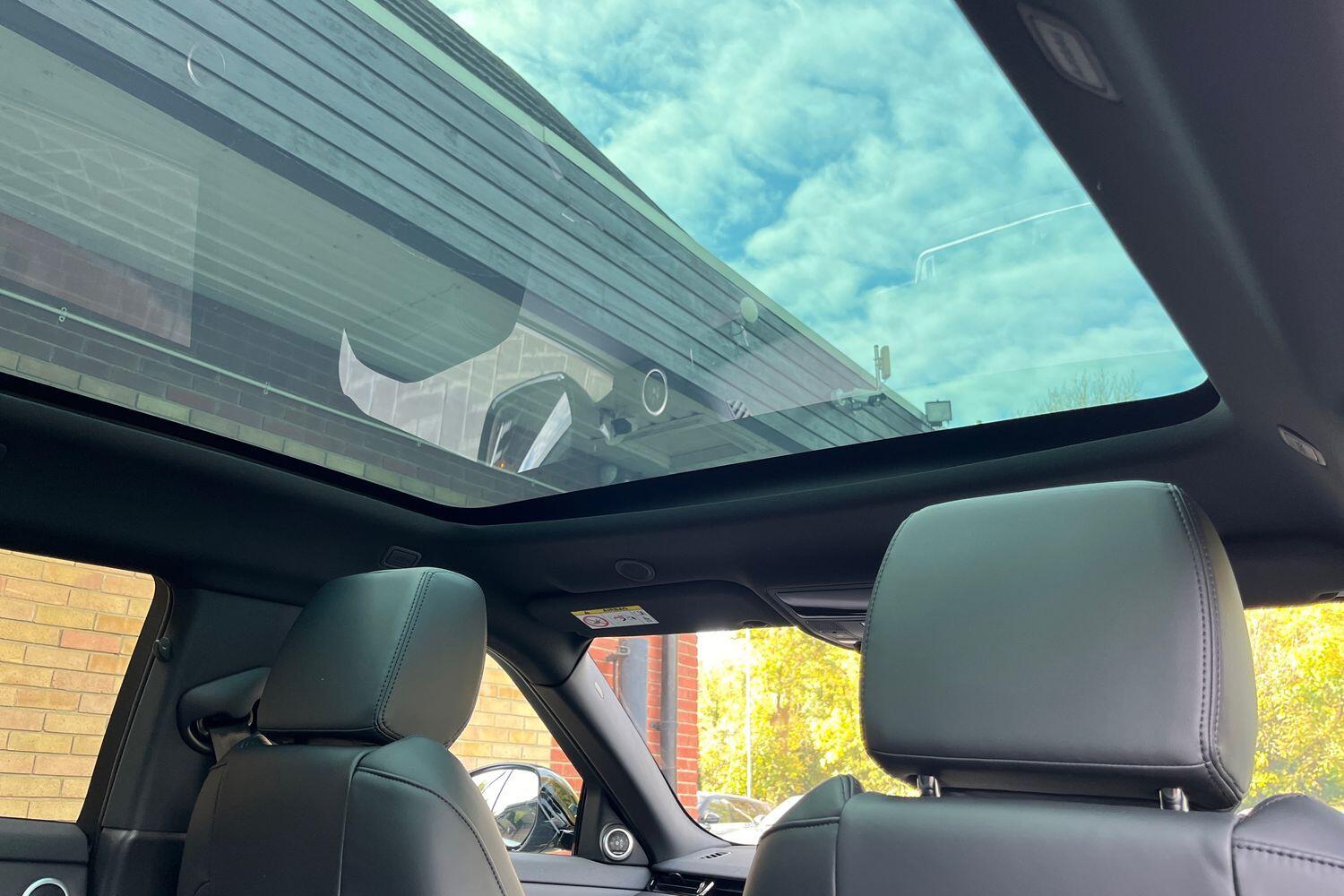 Used Land Rover Range Rover Evoque 2024 for sale - 76607970: Photo 16