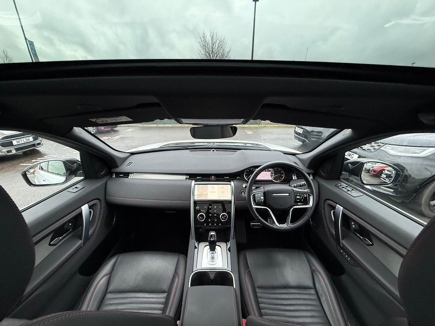 Used Land Rover Discovery Sport 2022 for sale - 77412025: Photo 3