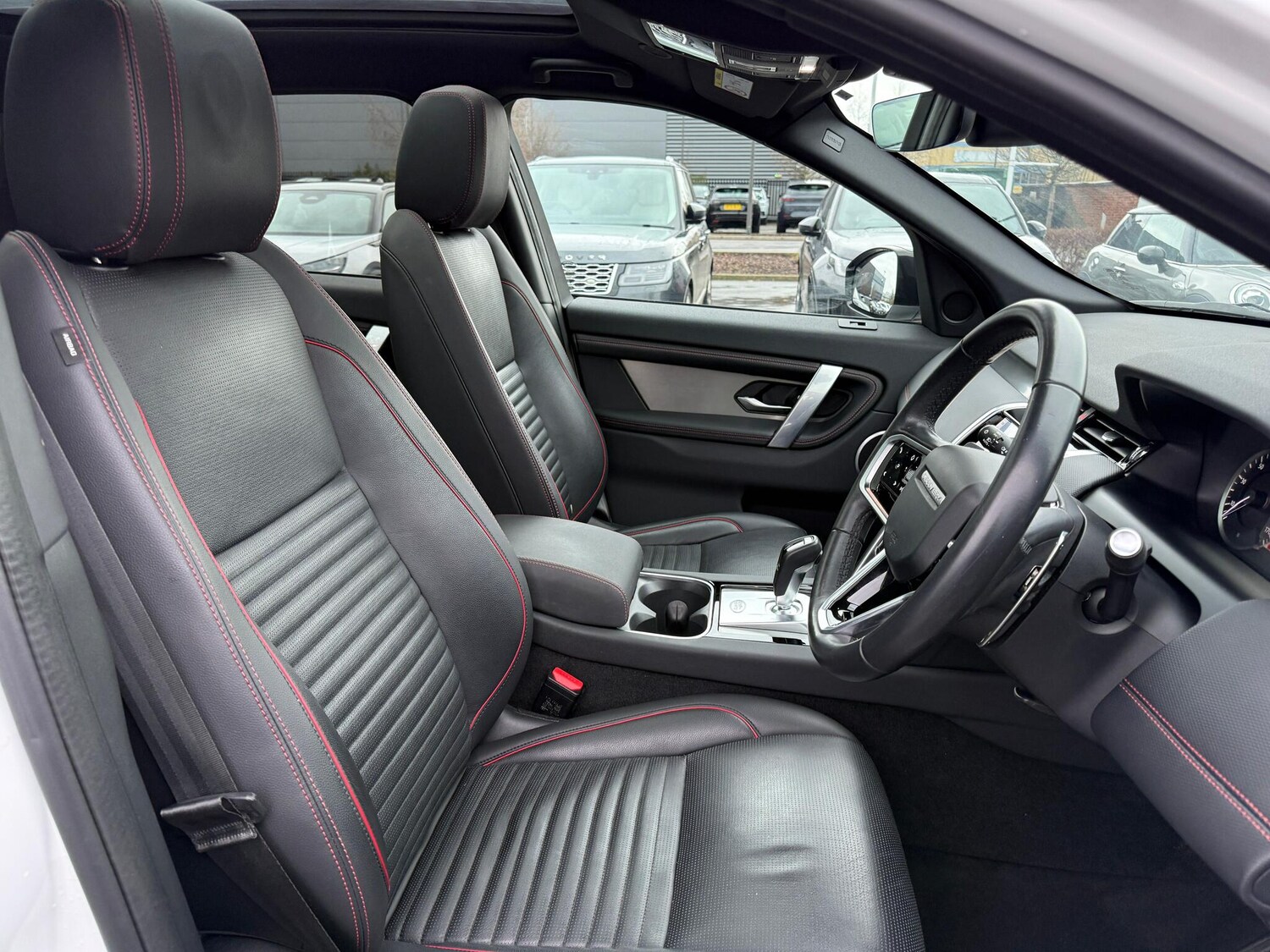 Used Land Rover Discovery Sport 2022 for sale - 77412025: Photo 32