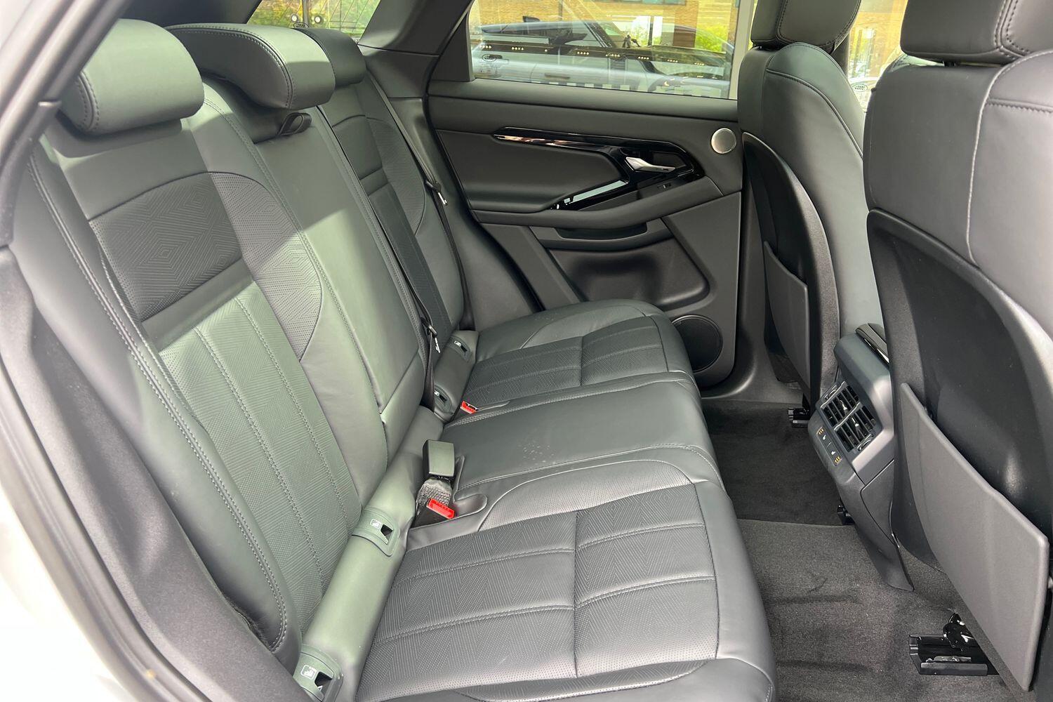 Used Land Rover Range Rover Evoque 2025 for sale - 76953342: Photo 31