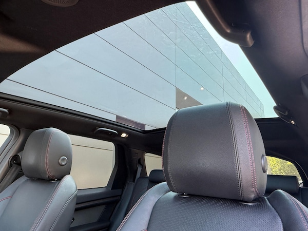 Used Land Rover Discovery Sport 2021 for sale - 75553278: Photo 4