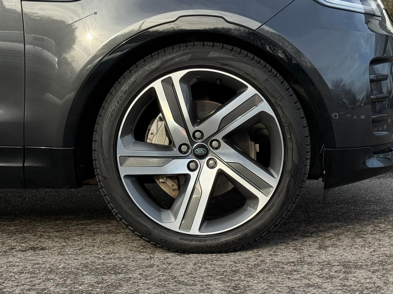 Used Land Rover Discovery 2024 for sale - 77386917: Photo 12