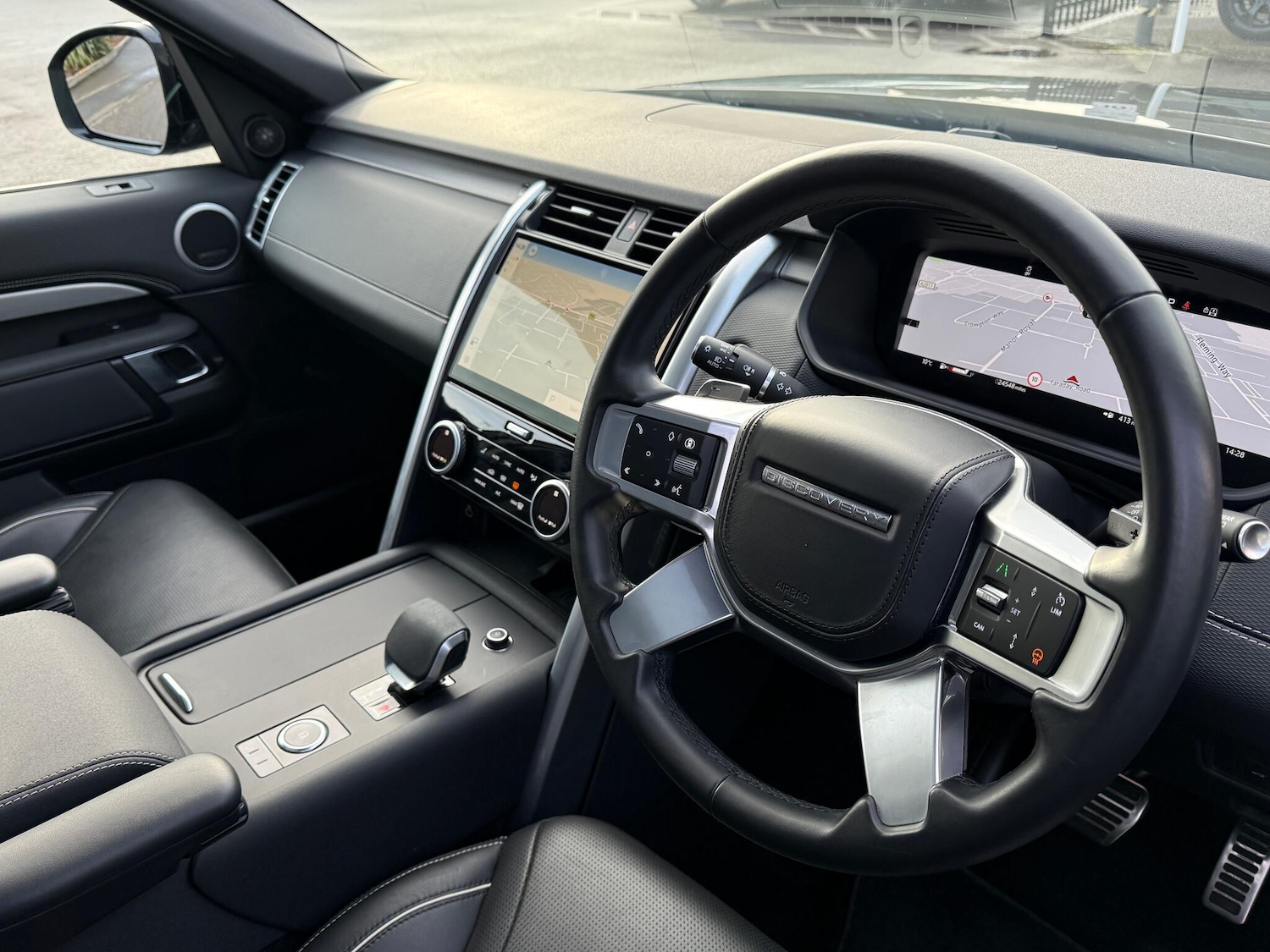 Used Land Rover Discovery 2024 for sale - 77386917: Photo 39