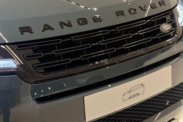 Used Land Rover Range Rover Evoque 2025 for sale - 76214051: Photo 18