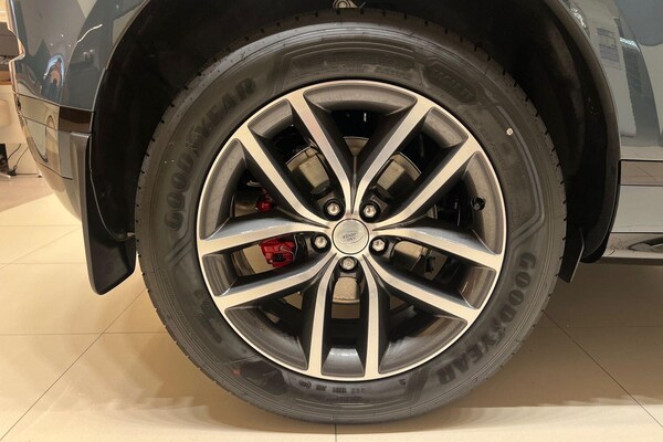 Used Land Rover Range Rover Evoque 2025 for sale - 76214051: Photo 19