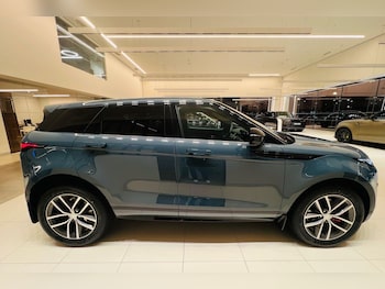 Used Land Rover Range Rover Evoque 2025 for sale - 76214051: Photo 2
