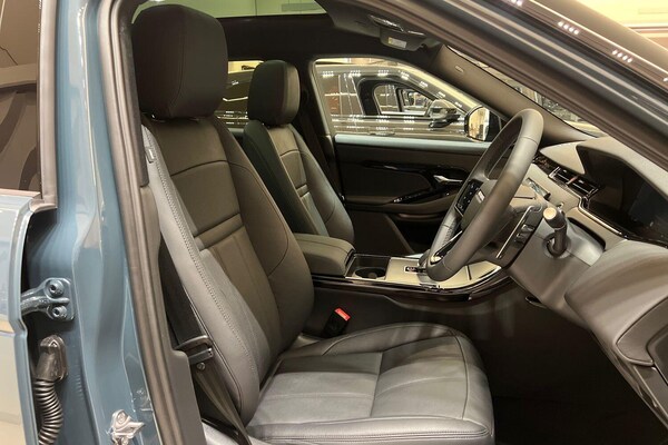 Used Land Rover Range Rover Evoque 2025 for sale - 76214051: Photo 38