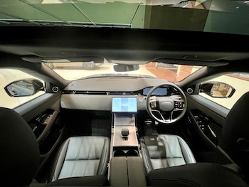 Used Land Rover Range Rover Evoque 2025 for sale - 76214051: Photo 3