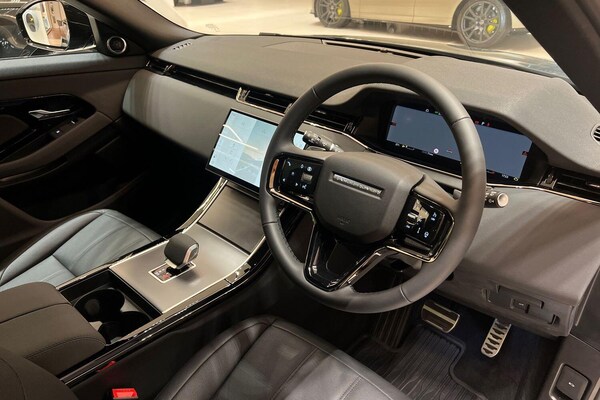 Used Land Rover Range Rover Evoque 2025 for sale - 76214051: Photo 40