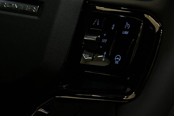 Used Land Rover Range Rover Evoque 2025 for sale - 76214051: Photo 48
