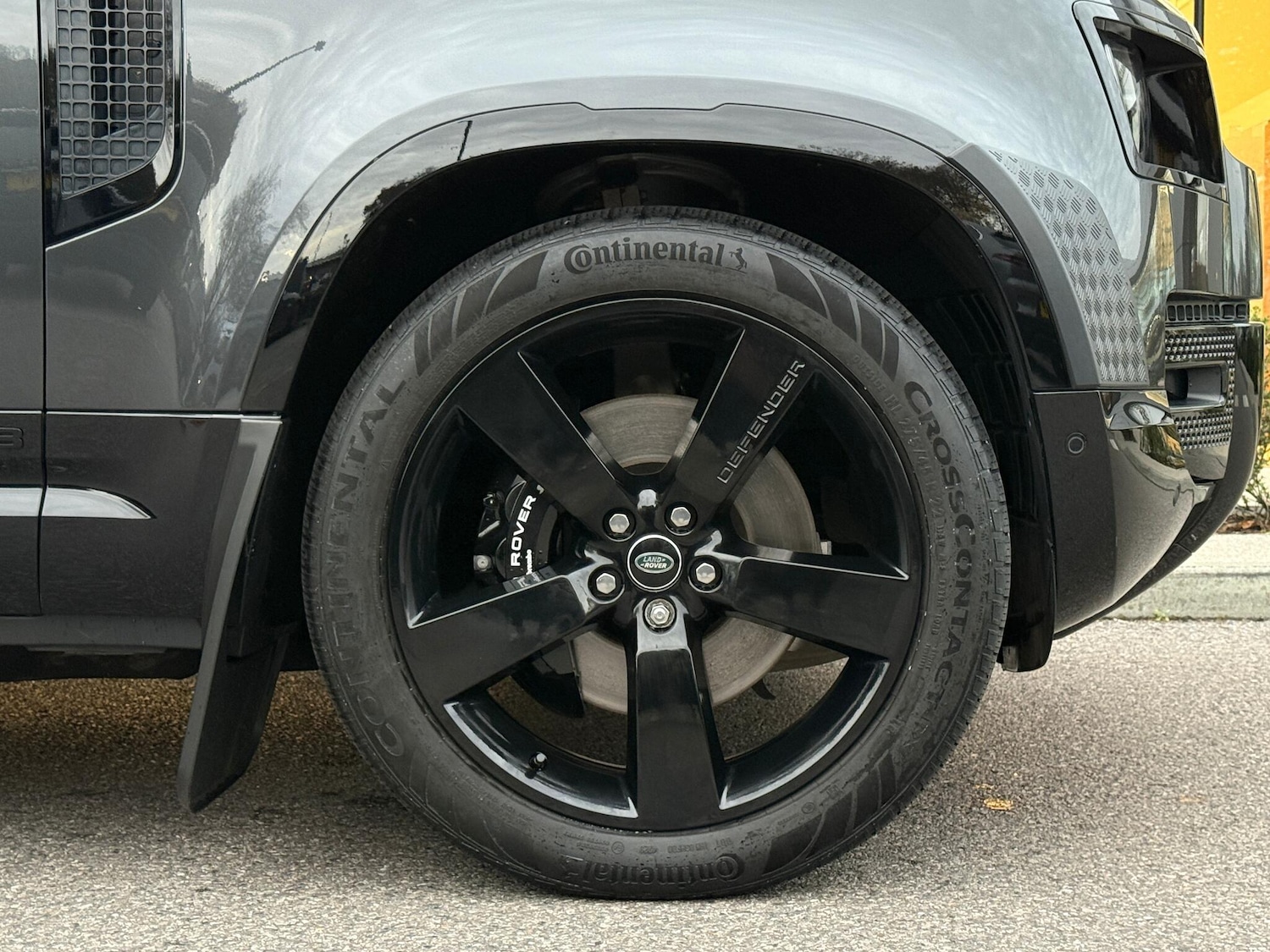 Used Land Rover Defender 110 2022 for sale - 76584812: Photo 18