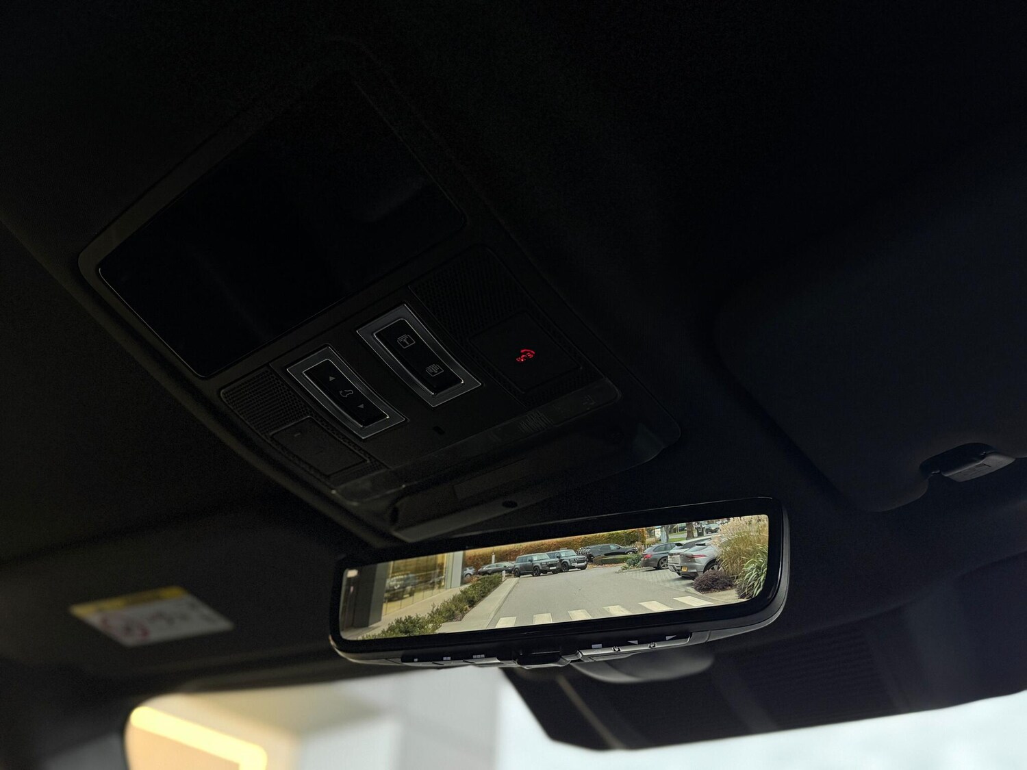 Used Land Rover Defender 110 2022 for sale - 76584812: Photo 20