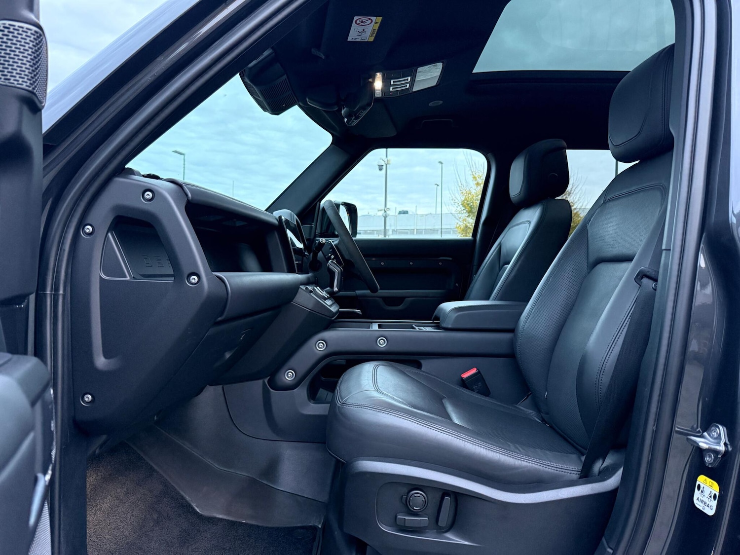 Used Land Rover Defender 110 2022 for sale - 76584812: Photo 47