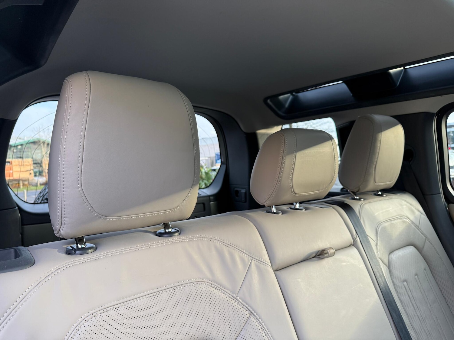 Used Land Rover Defender 2020 for sale - 77029480: Photo 27