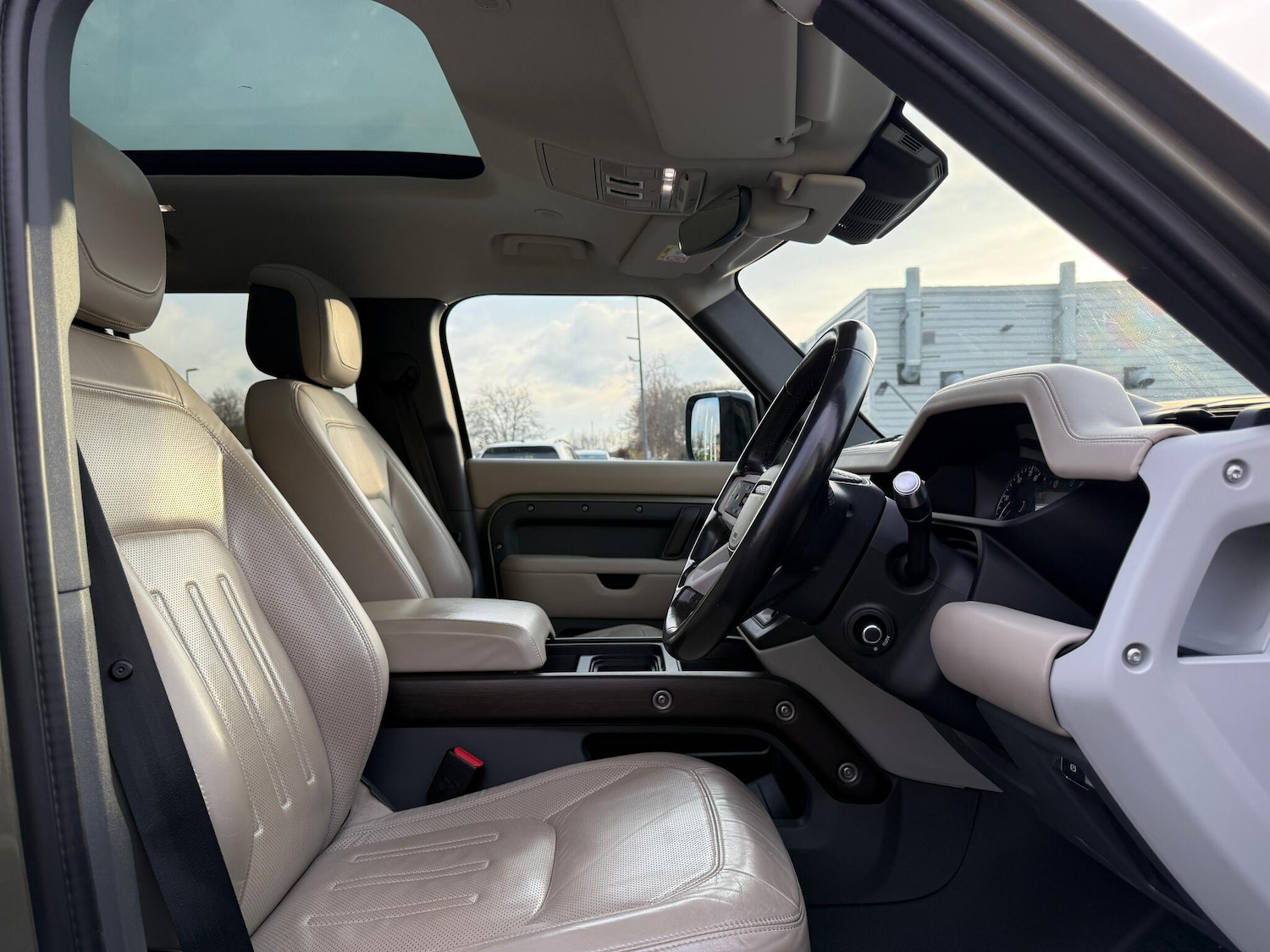 Used Land Rover Defender 2020 for sale - 77029480: Photo 40