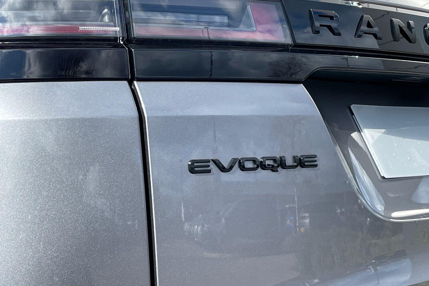 Used Land Rover Range Rover Evoque 2025 for sale - 76952288: Photo 13