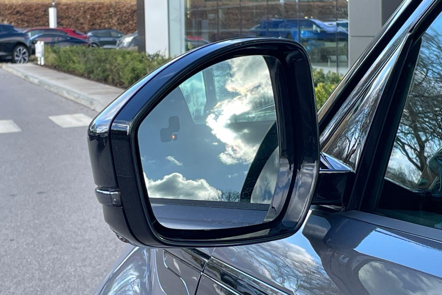 Used Land Rover Range Rover Evoque 2025 for sale - 76952288: Photo 16