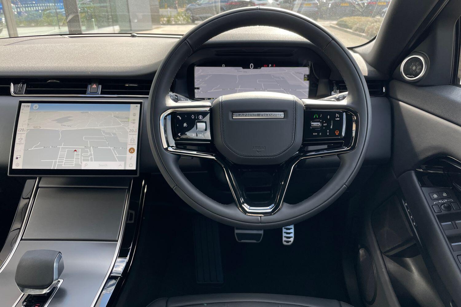 Used Land Rover Range Rover Evoque 2025 for sale - 76952288: Photo 31