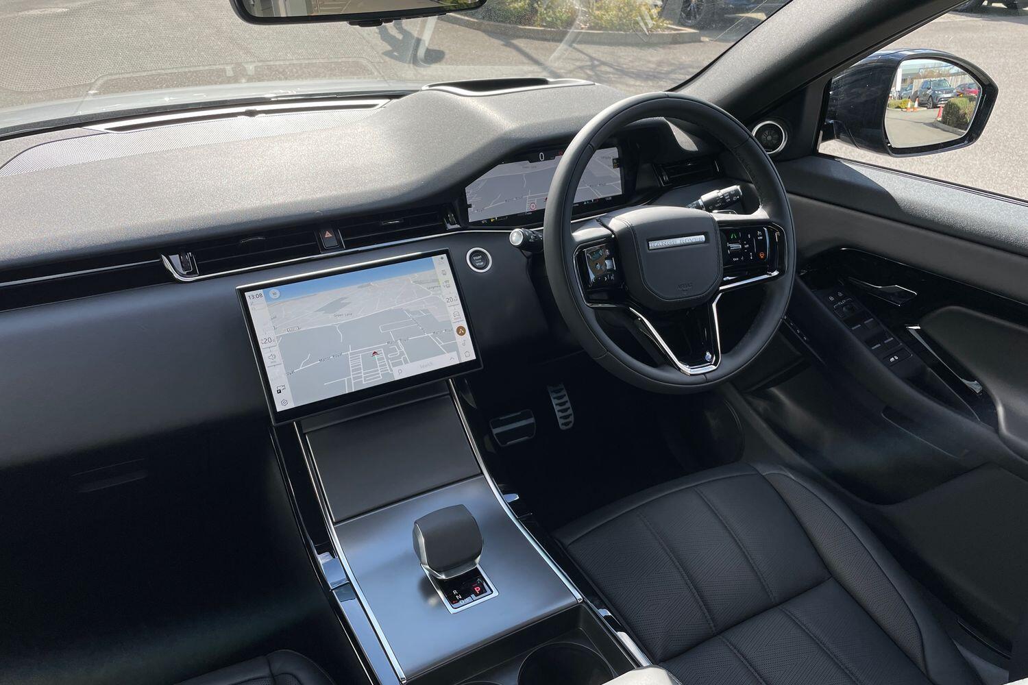 Used Land Rover Range Rover Evoque 2025 for sale - 76952288: Photo 32