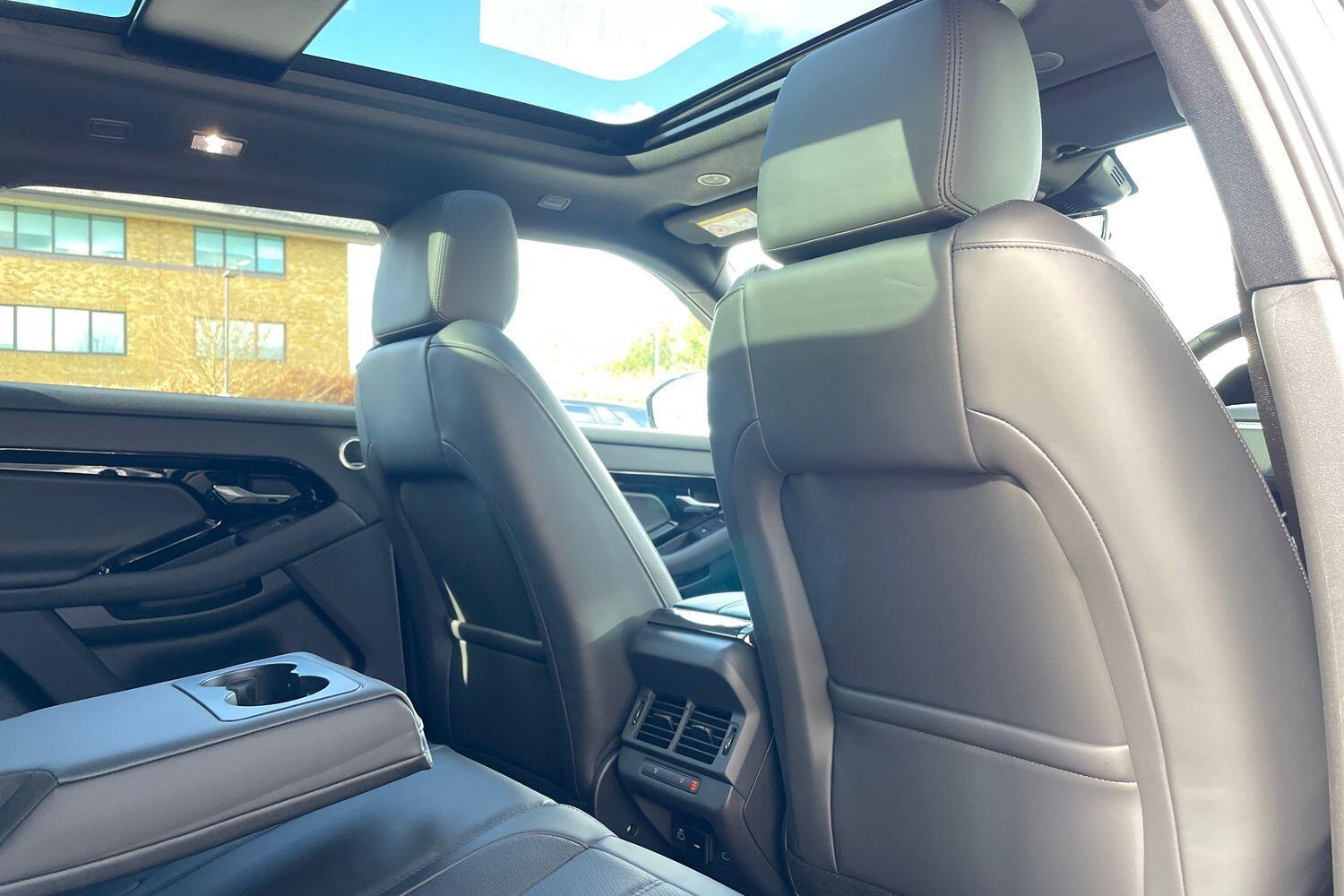 Used Land Rover Range Rover Evoque 2025 for sale - 76952288: Photo 37