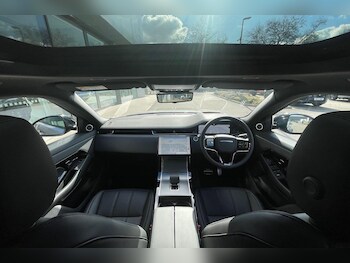 Used Land Rover Range Rover Evoque 2025 for sale - 76952288: Photo