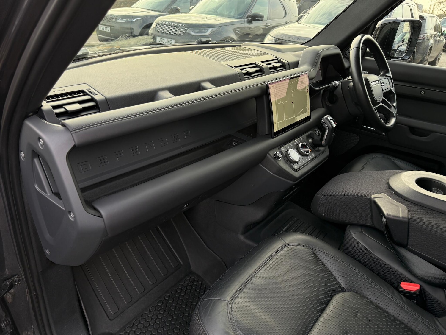 Used Land Rover Defender 2023 for sale - 77624884: Photo 33