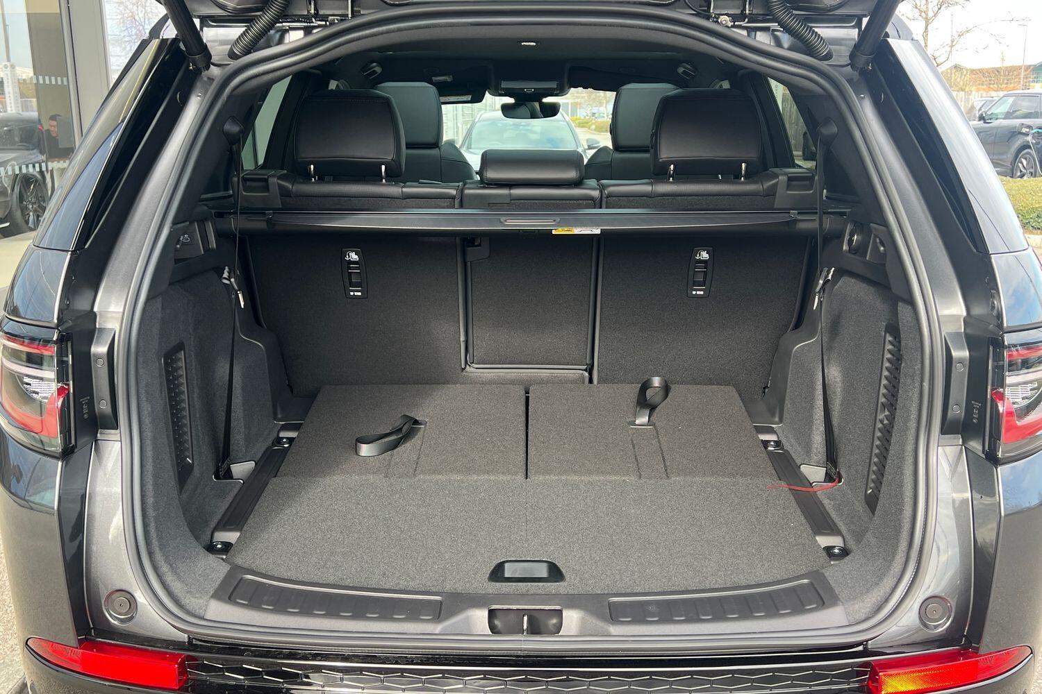 Used Land Rover Discovery Sport 2025 for sale - 76408819: Photo 29