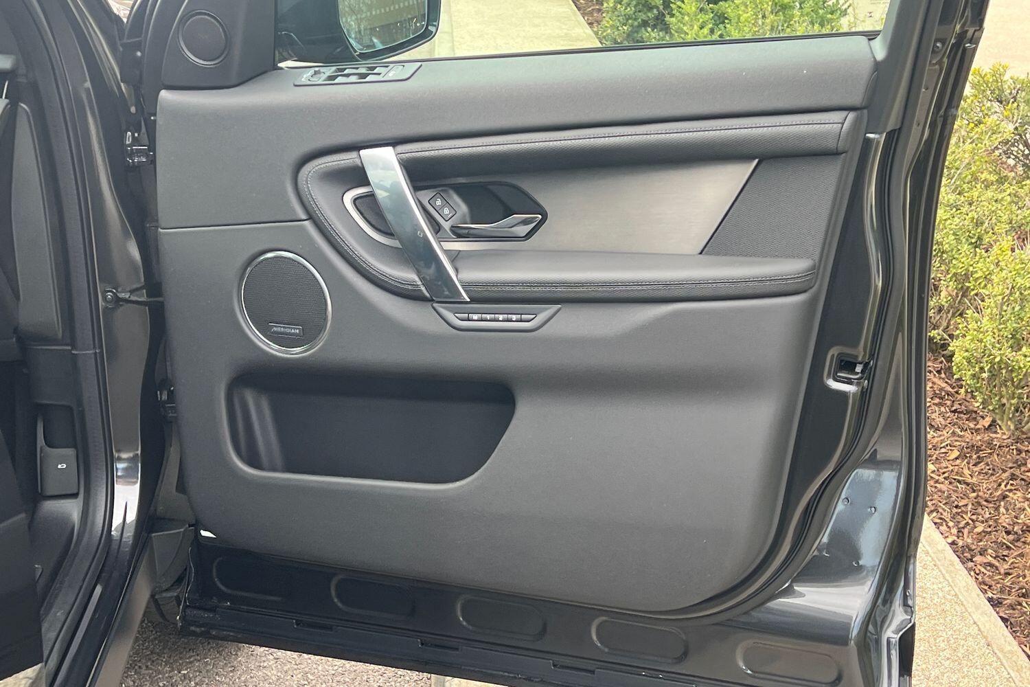 Used Land Rover Discovery Sport 2025 for sale - 76408819: Photo 48