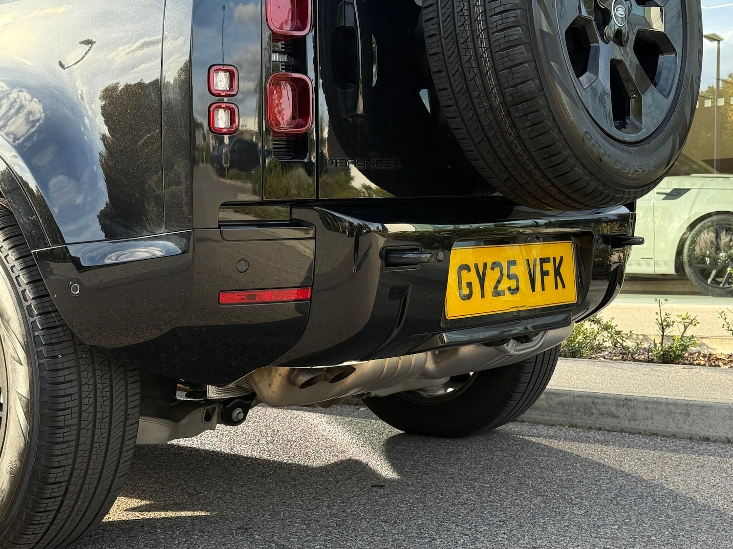 Used Land Rover Defender 110 2025 for sale - 76592526: Photo 27