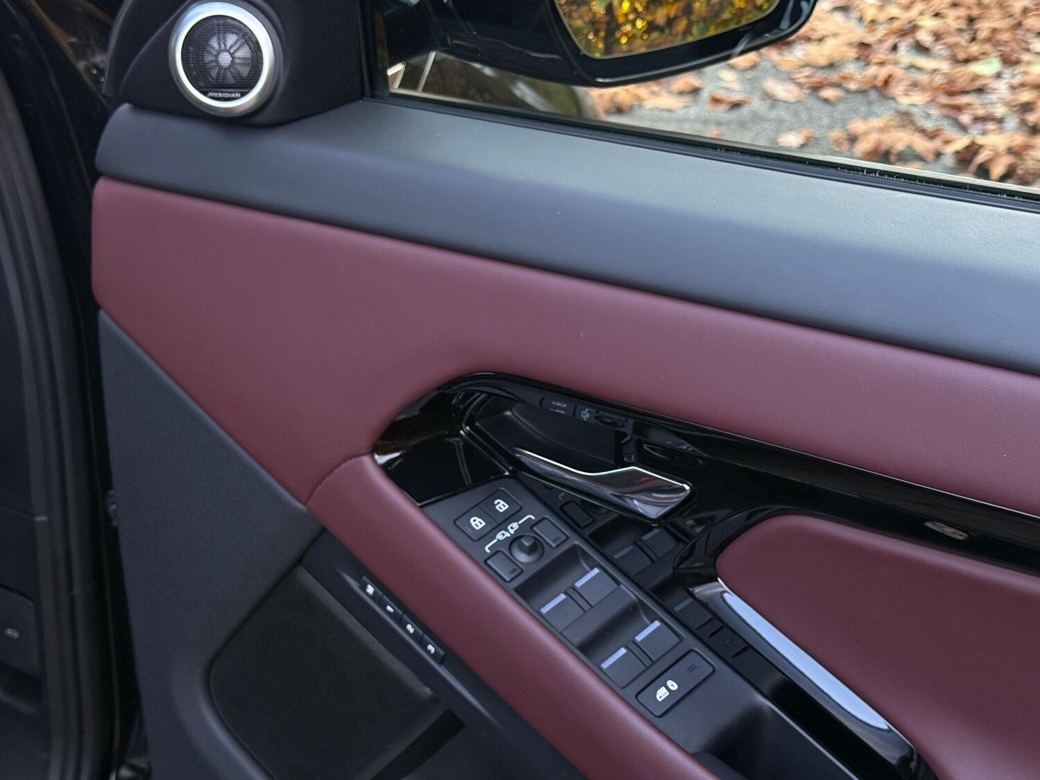 Used Land Rover Range Rover Evoque 2024 for sale - 76573374: Photo 32