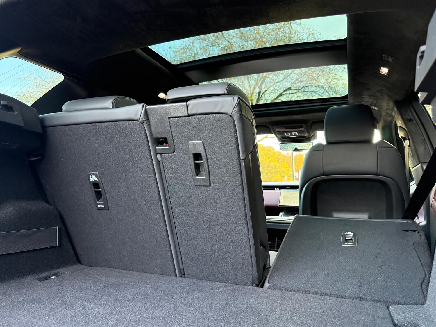 Used Land Rover Range Rover Evoque 2024 for sale - 76573374: Photo 42