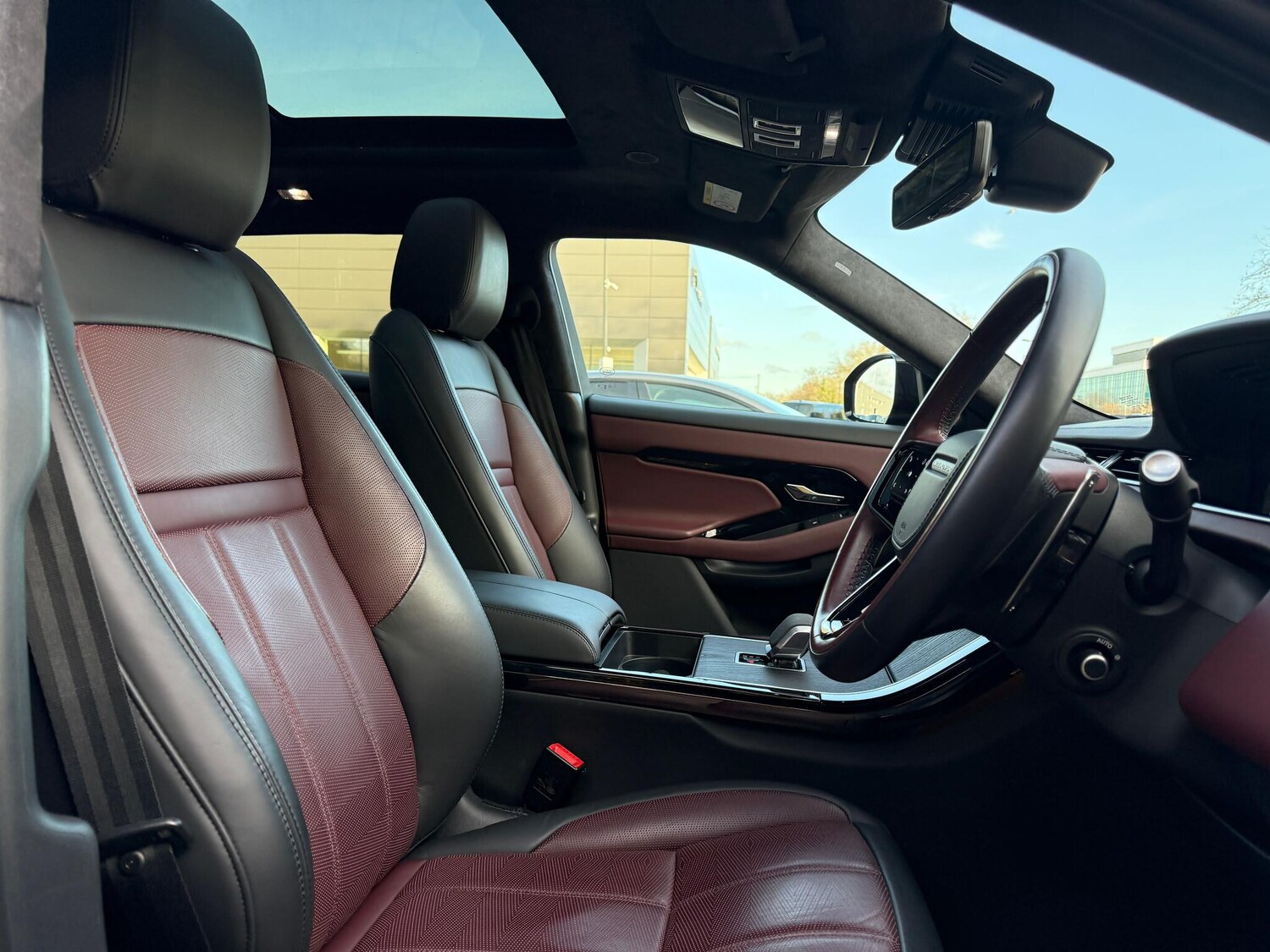 Used Land Rover Range Rover Evoque 2024 for sale - 76573374: Photo 49