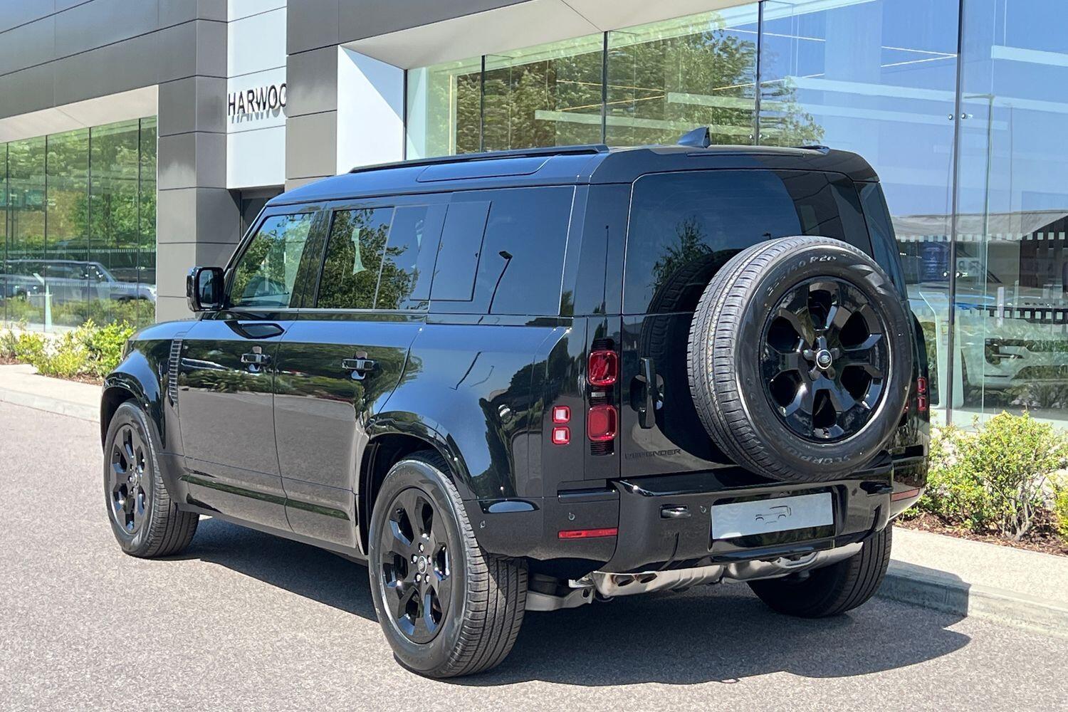 Used Land Rover Defender 2025 for sale - 76952404: Photo 13