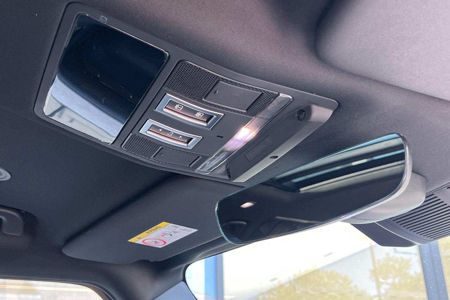 Used Land Rover Defender 2025 for sale - 76952404: Photo 26