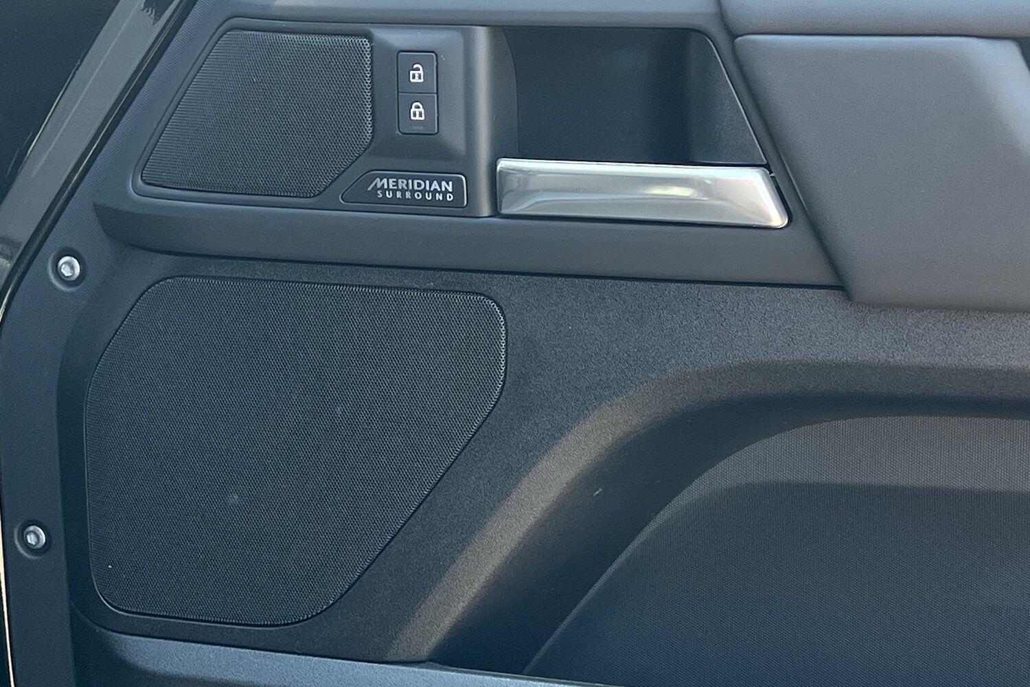 Used Land Rover Defender 2025 for sale - 76952404: Photo 55