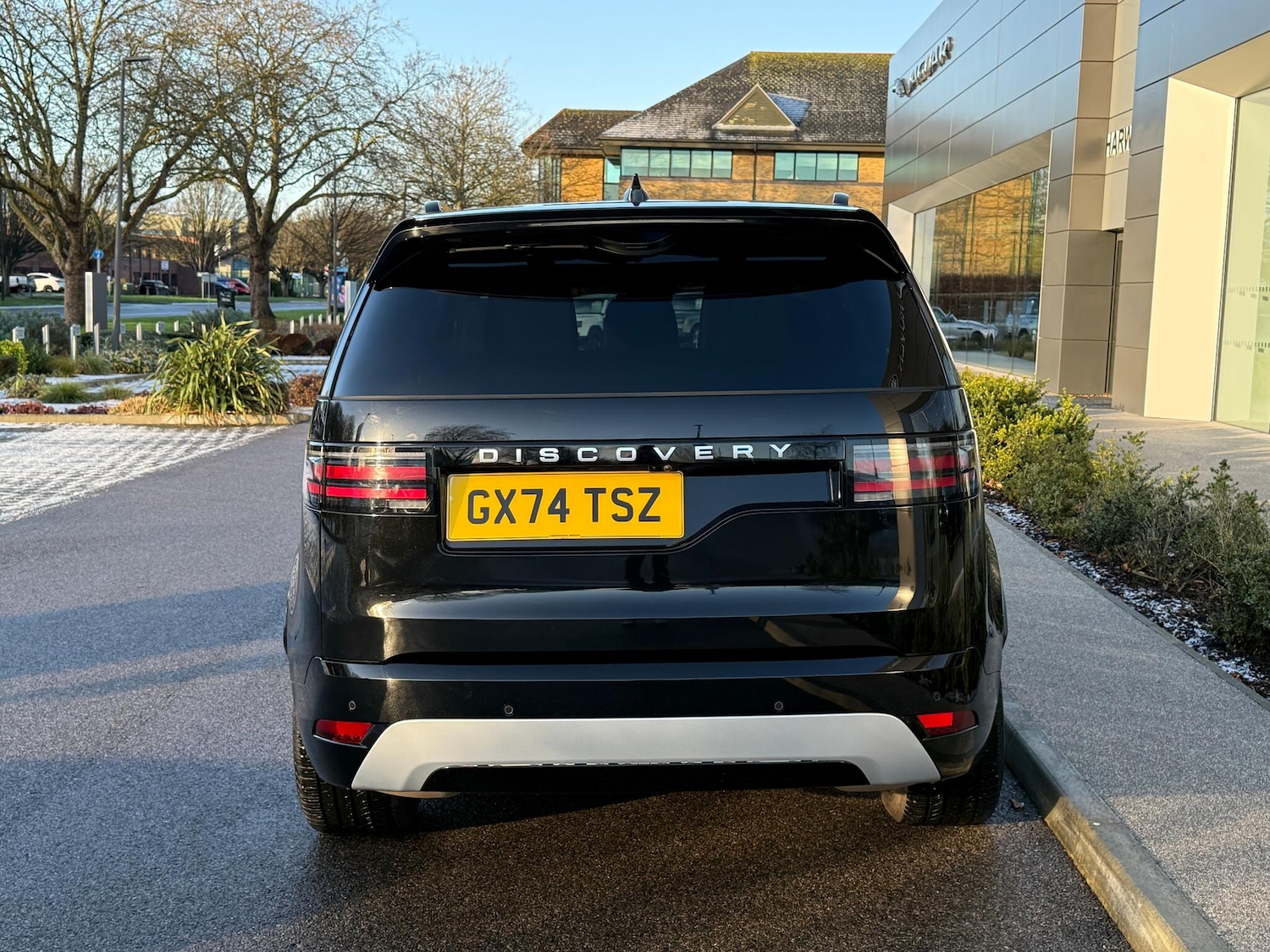 Used Land Rover Discovery 2024 for sale - 77120789: Photo 15