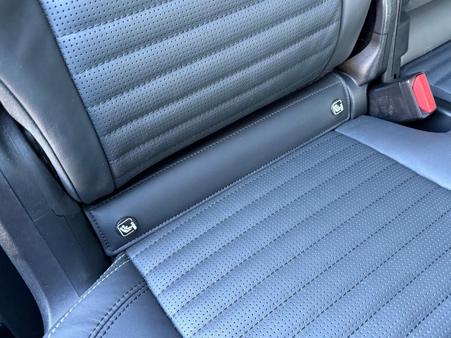 Used Land Rover Discovery 2024 for sale - 77120789: Photo 33