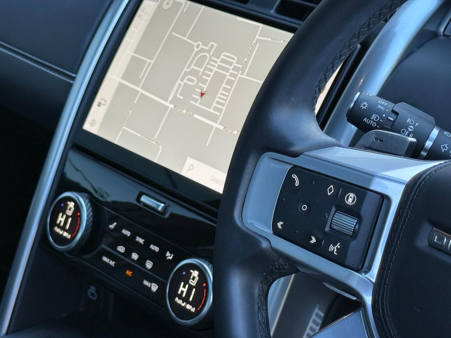 Used Land Rover Discovery 2024 for sale - 77120789: Photo 47