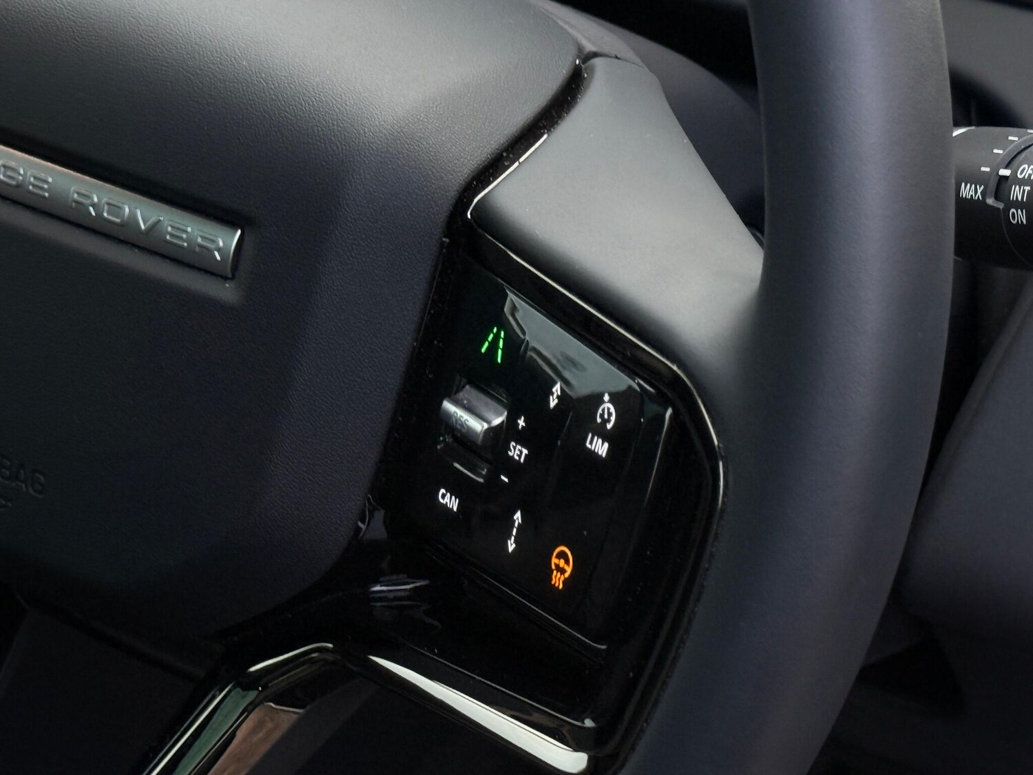 Used Land Rover Range Rover Evoque 2025 for sale - 76226188: Photo 37