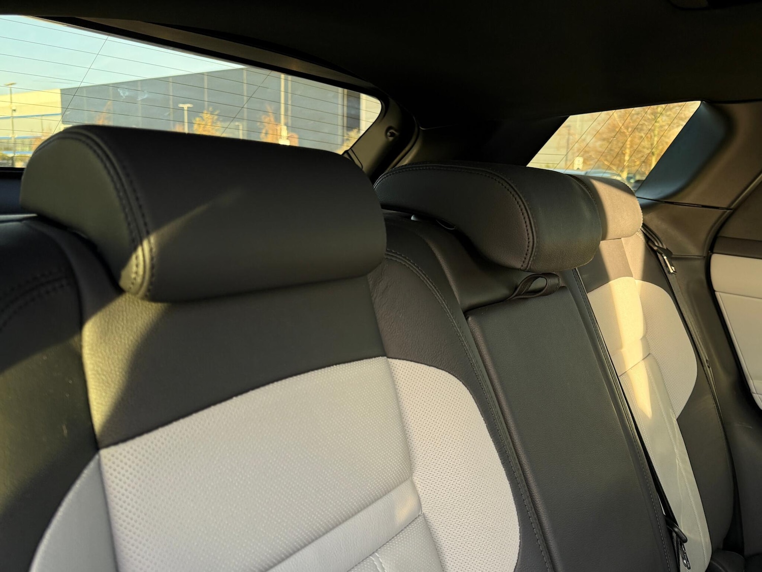 Used Land Rover Range Rover Evoque 2025 for sale - 77028912: Photo 26