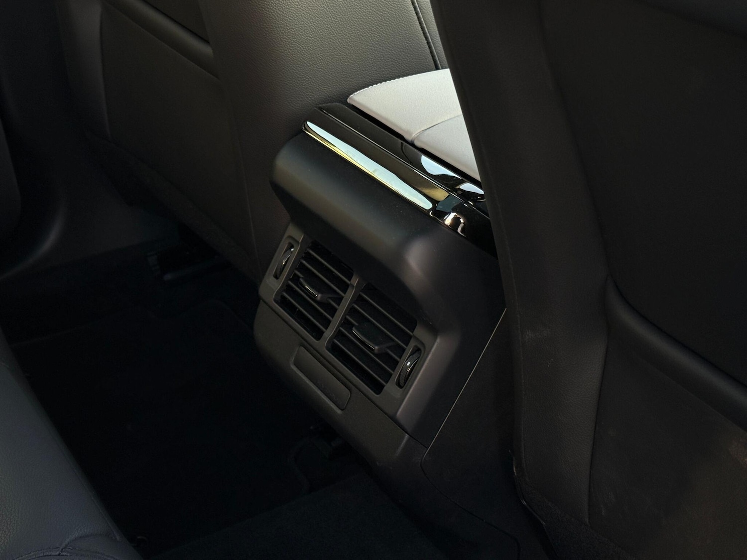 Used Land Rover Range Rover Evoque 2025 for sale - 77028912: Photo 29