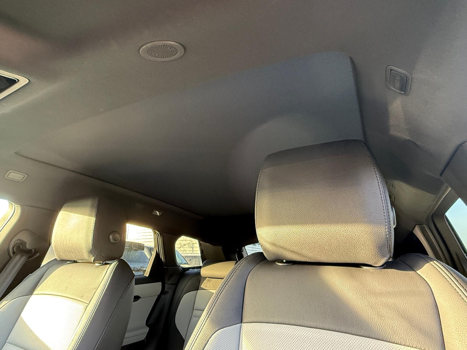 Used Land Rover Range Rover Evoque 2025 for sale - 77028912: Photo 35