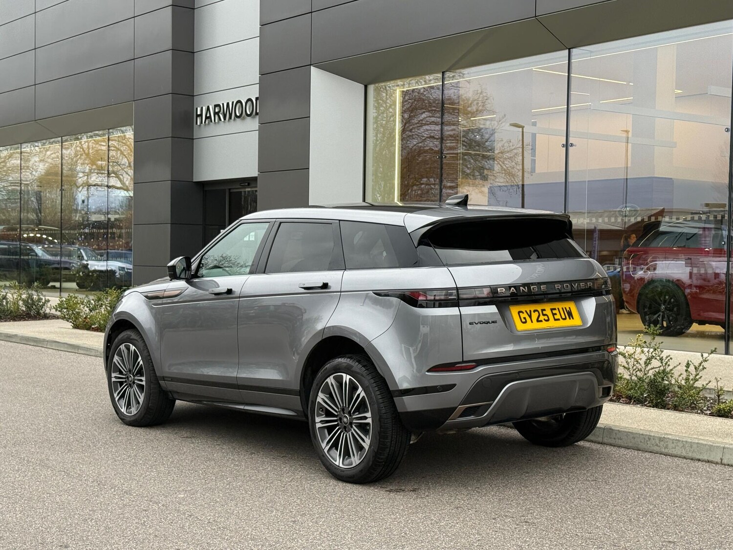 Used Land Rover Range Rover Evoque 2025 for sale - 76512675: Photo 18