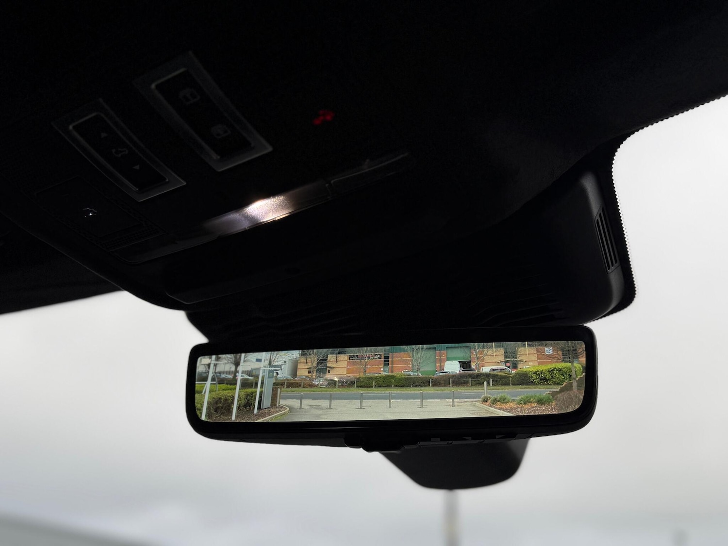 Used Land Rover Range Rover Evoque 2025 for sale - 76512675: Photo 24