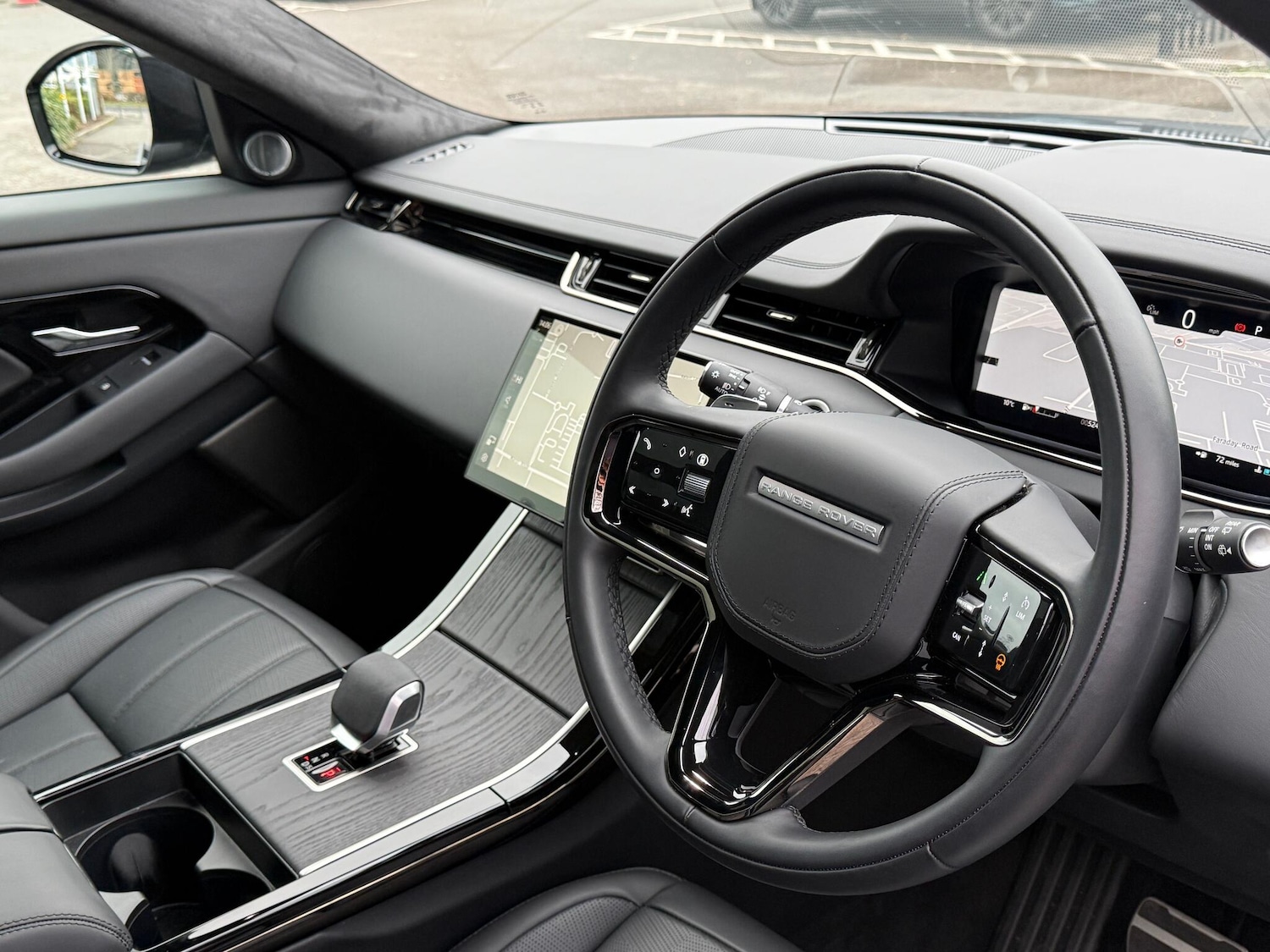 Used Land Rover Range Rover Evoque 2025 for sale - 76512675: Photo 47