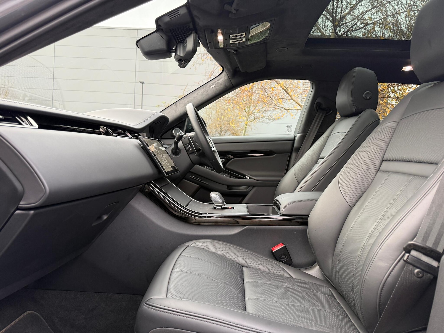 Used Land Rover Range Rover Evoque 2025 for sale - 76512675: Photo 49