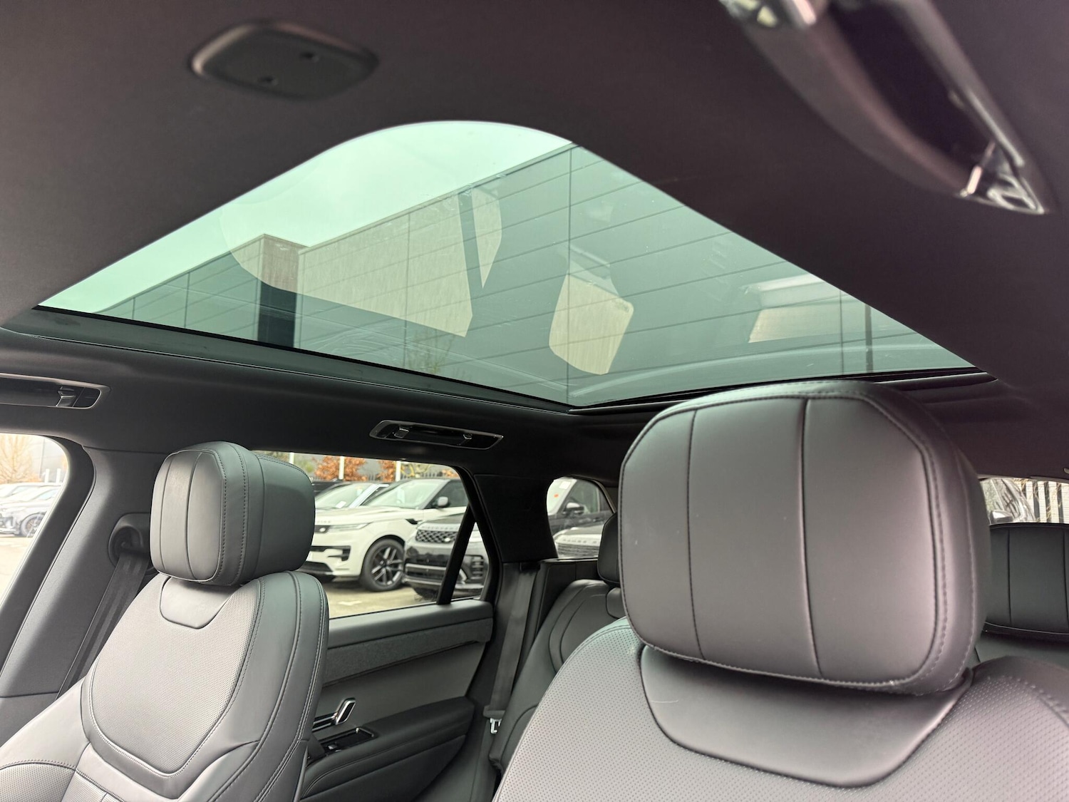 Used Land Rover Range Rover Sport 2025 for sale - 77484083: Photo 6